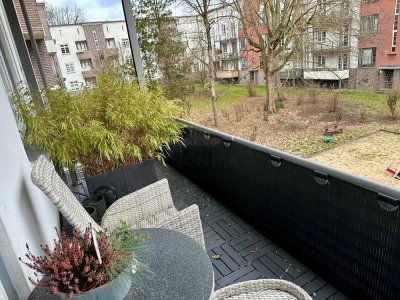 RUDNICK bietet KLEIN ABER FEIN: Zentral gelegene 2-Zimmer-Wohnung mit schönem Balkon