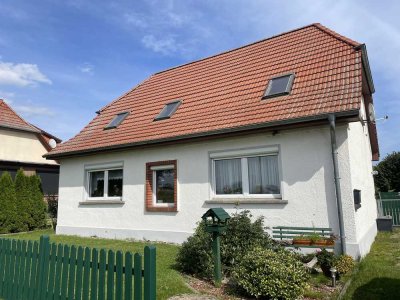 Hobbyhandwerker aufgepasst! Einfamilienhaus mit viel Potenzial in Stralendorf zu verkaufen