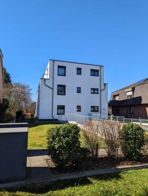 Courtagefreie 4-Zimmer-EG-Wohnung in Tibarg-Nähe