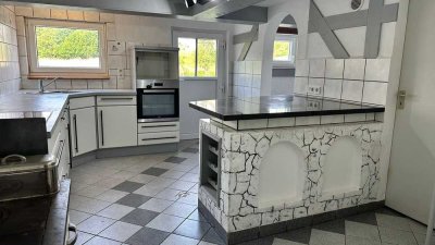 Großes Haus mit 3 Einheiten & Garten – provisionsfrei!