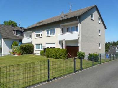 3-Zimmer-Erdgeschosswohnung mit Terrasse, Balkon, Keller und Garage in Leverkusen-Pattscheid