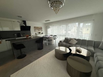 Moderne, sanierte 3-Zimmer Wohnung mit Balkon in Köln-Merkenich