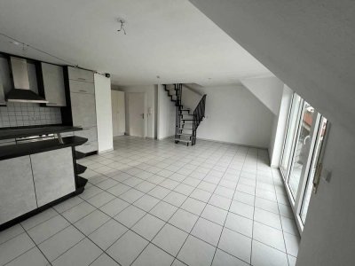 Gepflegte 3-Zimmer-Wohnung mit Balkon im 2. OG in Griesheim