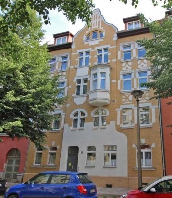 Schöner Wohnen : Stadtnahe 2-Raum-Wohnung mit Balkon
