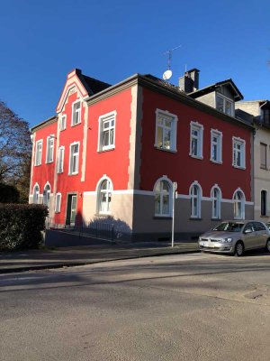 Stilvolle, Altbauwohnung in Toplage am Wallgarten in Uerdingen