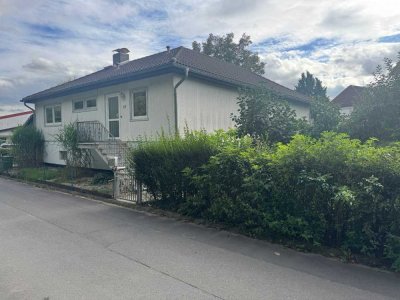 TOP! Schöner Bungalow mit großem Grundstück!