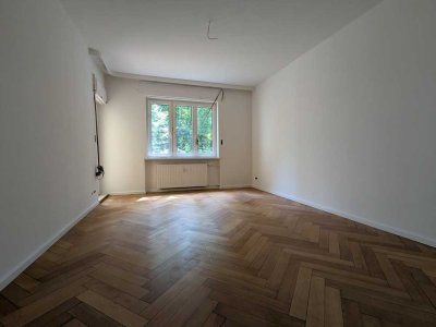 Stilvolle, sanierte 3-Zimmer-Hochparterre-Wohnung mit Balkon in Berlin Nikolassee (Zehlendorf)