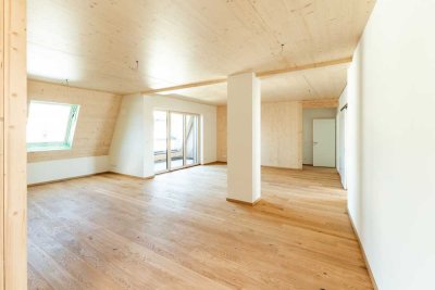 Großzügige & komfortable 2-Zimmer-Wohnung mit Balkon und Dachterrasse