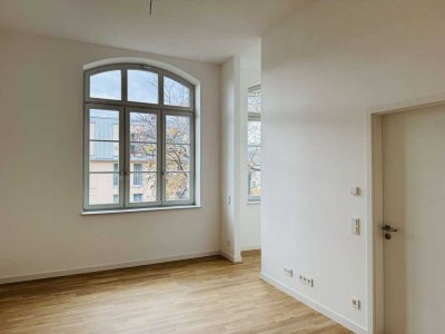 ***TOLLE 2 RAUMWOHNUNG IN PERFEKTER LAGE~ERSTBEZUG~AUFZUG~STELLPLATZ***