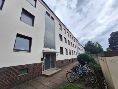 3 Raum Wohnung mit Balkon ruhig gelegen