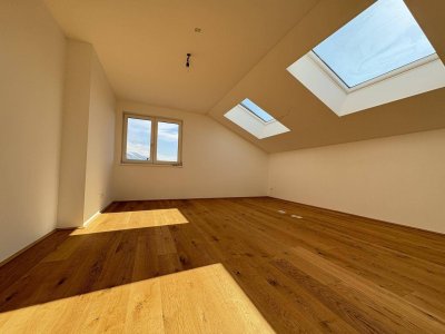 Dachgeschosswohnung in Rum: 3 Zimmer- Erstbezug mit Terrasse