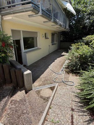 Souterrain mit Terrasse in Eschersheim