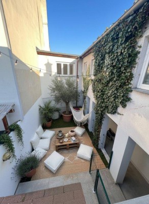 Brunn am Gebirge! 4-Zimmer DG Wohnung mit 130 m² und Eigengarten unter € 400.000!