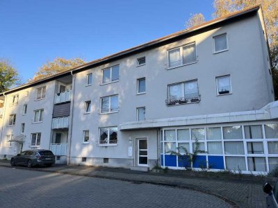 Bald mit Laminat und tapeziert - 3-Zimmer-Wohnung in Castrop-Rauxel Merklinde