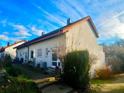 Erfurt Südrand,  freie 2 Zimmerwohnung mit Dachbalkon