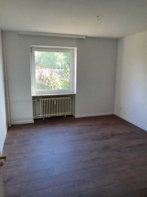 2er WG in 3 Zimmerwohnung an der Elbe