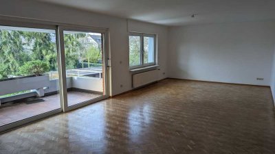 Helle 3-Zimmer-Wohnung mit Balkon und Gartenblick in Troisdorf