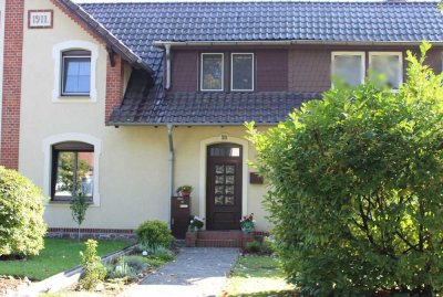 ***Reserviert***Ruhiges Familienjuwel mit gepflegtem Garten