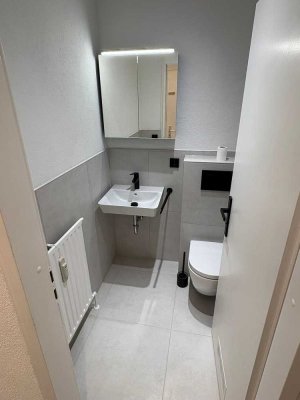 U-bahn,Möbliert, Erstbezug, Neu saniert, Nähe BMW