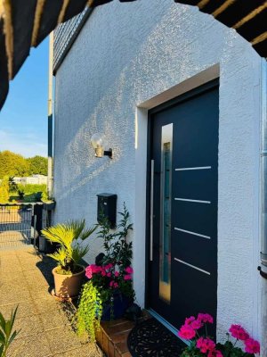 + Wohnen mit Hausgefühl - Charmante Maisonette mit Balkon & Gartenidylle + Text bitte lesen +
