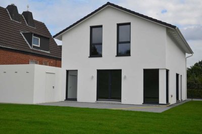 Modernes 1-Familienhaus mit großem Grundstück in Süd-Westlage