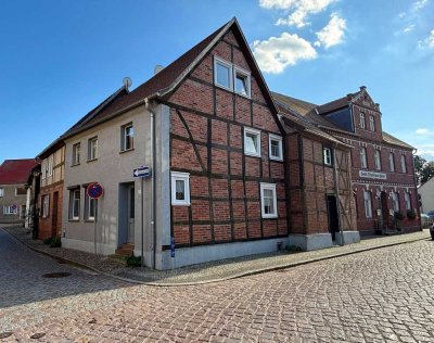 Charmantes Fachwerkhaus mit Geschichte & separatem Garten