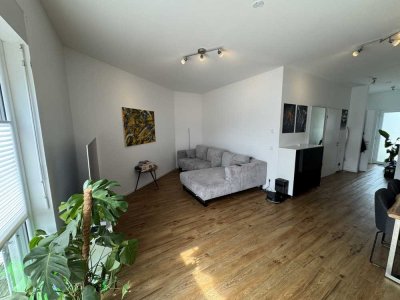 Exklusive 2 Zimmer Wohnung im Herzen von Vohwinkel
