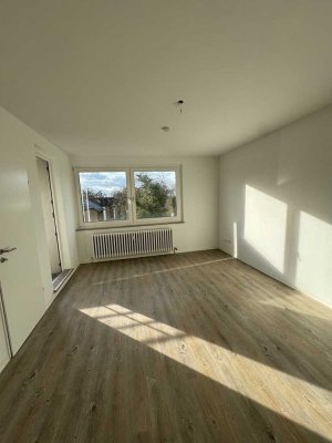 Endlich mal selbst investieren! - Faktor 18-19 Provisionsfreie, Sanierte/Renovierte 1-Zimmer Wohnung