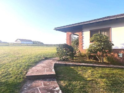 Bungalow in Traumlage inklusive  3 Bauplätze!