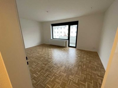 Helle 2-Zimmer Wohnung in Hannover-Stöcken-Erstbezug nach Renovierung
