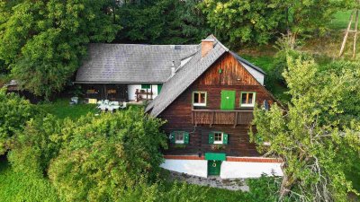 Steirisches Bauernhaus aus dem 17. Jhd. in idyllischer Alleinlage