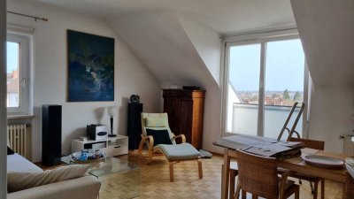 Sonnendurchflutete 3-Zimmer-DG-Wohnung in Nieder-Walluf