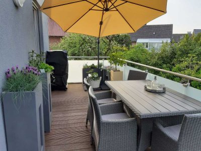 Neuwertige Wohnung mit drei Zimmern sowie Balkon und EBK in Borken