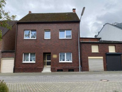 Zentrales Zweifamilienhaus in Beckum