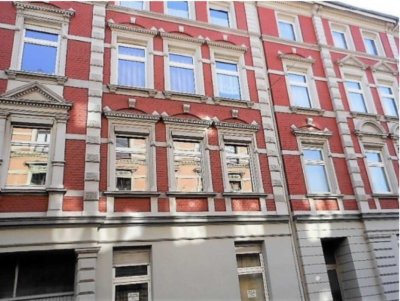 Stilvoll renovierte möblierte Altbauwohnung mit Parkettboden Gründerzeitfassade Terrasse zentral