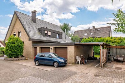 Vielseitiges Zweifamilienhaus in ruhiger aber verkehrsgünstiger Lage von Bielefeld-Brackwede
