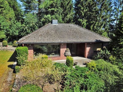 Charmanter Bungalow auf herrlichem Grundstück