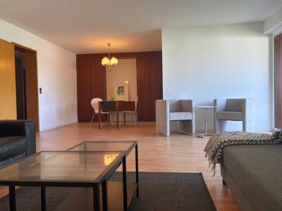 3,5  Zi-Wohnung, großer Balkon, Schwimmbad, optional teilmöbliert, auf Zeit  (0,5-3 Jahre)