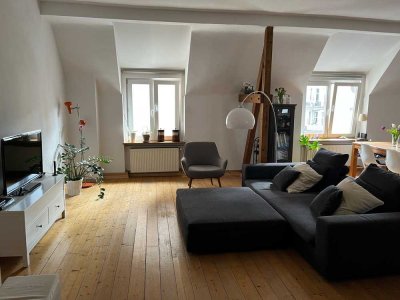 Ruhige Maisonette-Wohnung mitten in Köln