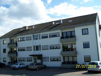 2-Zimmer Erdgeschoss-Wohnung mit Balkon in Calw-Heumaden