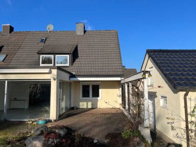 Doppelhaushälfte mit großem Garten in familienfreundlicher Sackgassenlage von Hagen-Dahl