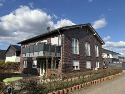 Jung und lichtdurchflutet! Hochwertige Eigentumswohnung in einem Zweifamilienhaus!