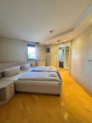 Möbliertes oder teilmöbliertes 2,5-Zimmer-Apartment