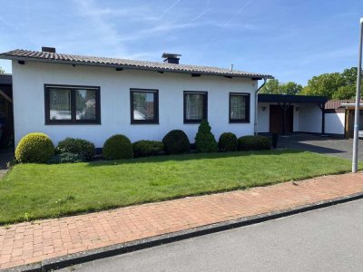 Stilvoll Wohnen in einem gepflegten Einfamilienhaus mit großem Garten in ruhiger Wohnlage!