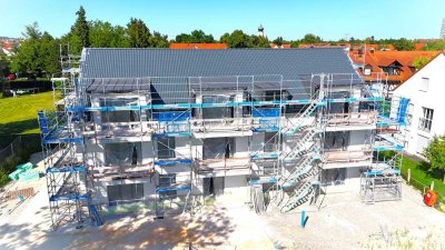 Außergewöhnliche 3 Zimmer Wohnung mit Balkon