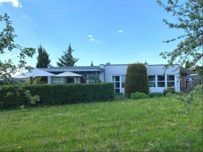Exklusiver Bungalow in gehobener Wohnlage