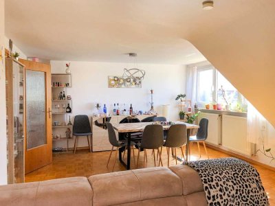 Fußläufig zum Stadtzentrum – 3-Zimmer-Eigentumswohnung im DG.