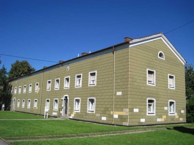 Toll renovierte 4 - Zimmer Wohnung mit Garten in ruhiger Lage!