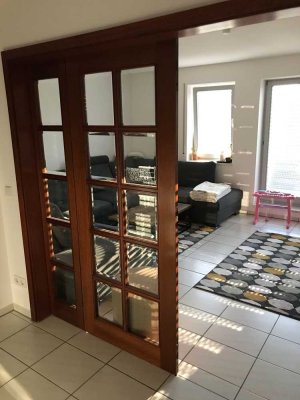 Stilvolle, gepflegte 3 1/2-Zimmer-Terrassenwohnung mit Balkon und EBK in Ulm