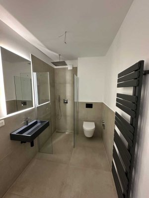 TOP 35 QM 2 Zi-Wohnung, EBK, Fußbodenheizung, Regendusche, Kamera, Smarthome